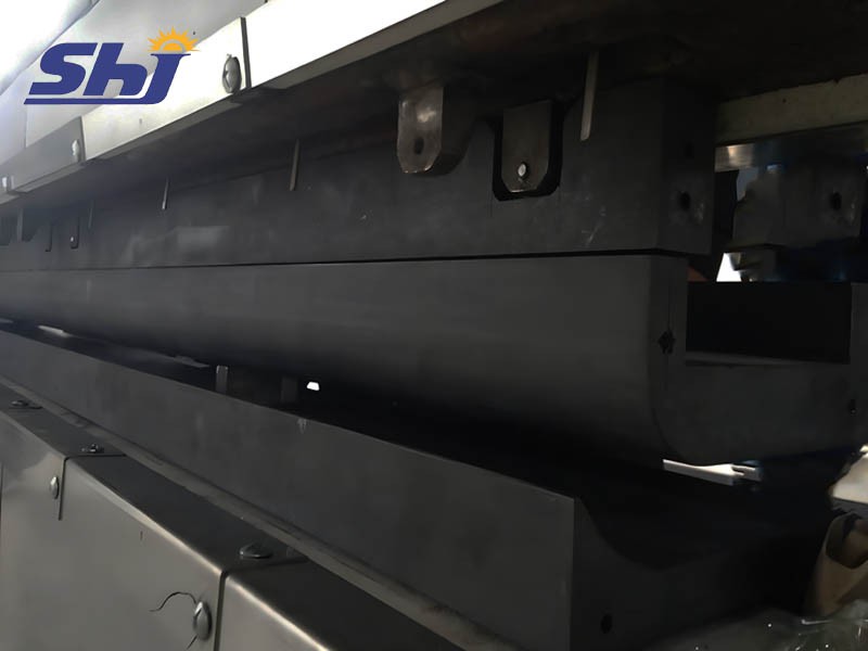 Graphite for Float Glass CVD Coating Machines Graphite for Float Glass CVD Coating Machines